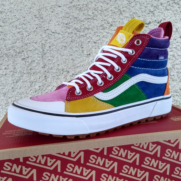 🔥HOST PICK🔥 VANS Stain Resistant SUEDE SK8-Hi - Picture 1 of 9